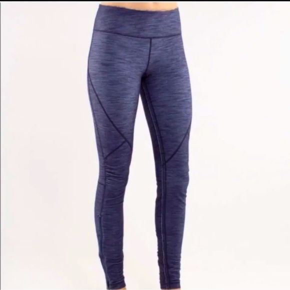 lululemon athletica Pants - Lululemon Women’s Urban Flow Denim Like Deep Indigo Leggings - Size 4